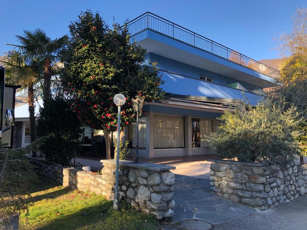 Rivabella Garni & Restaurant Tenero-Contra Exterior foto